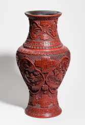LARGE VASE WITH SCHOLARS IN LANDSCAPE LARGE VASE WITH SCHOLARS IN LANDSCAPE