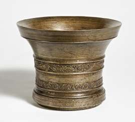 Large mortar with decorative ribbons Large mortar with decorative ribbons