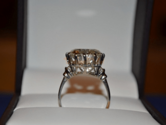 Ring mit Diamant-9,14 Karat Ring mit Diamant-9,14 Karat