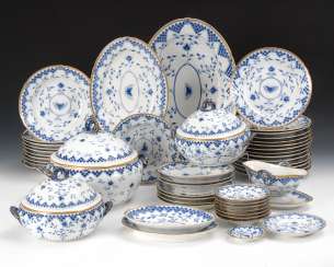 Dinner service with blue painting, Bing & Grondahl. Dinner service with blue painting, Bing & Grondahl.
