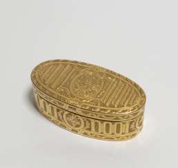 Oval snuffbox with a flaming heart Oval snuffbox with a flaming heart
