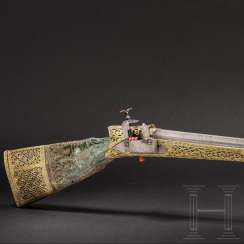 Important luxury miquelet shotgun with mount made of gilded silver, Ottoman, around 1780 Important luxury miquelet shotgun with mount made of gilded silver, Ottoman, around 1780