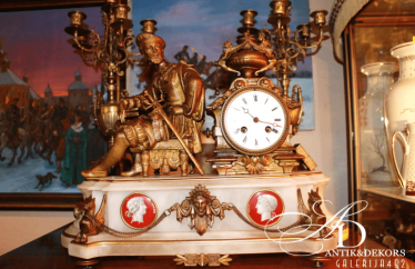 Mantel clock,mid 19th century Mantel clock,mid 19th century
