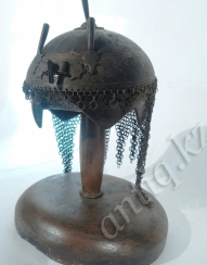 Helmet Persian warrior of the eighteenth century. Helmet Persian warrior of the eighteenth century.