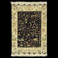 Tabriz Persian rug made of wool Tabriz Persian rug made of wool