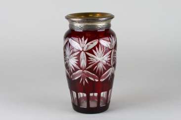Flower vase, 800 test. Germany, n of the 20th century Flower vase, 800 test. Germany, n of the 20th century