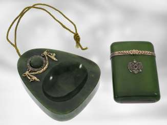 Tischklingel/Étui: très rare et important de l'art nouveau Set, Tischklingel et Streichholzetui de la Néphrite, de l'Or et de l'Argent, probablement FABERGÉ Henrik Wigström, autour de 1900, signé avec Originalbox Tischklingel/Étui: très rare et important de l'art nouveau Set, Tischklingel et Streichholzetui de la Néphrite, de l'Or et de l'Argent, probablement FABERGÉ Henrik Wigström, autour de 1900, signé avec Originalbox