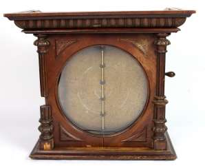 *Symphonion* mit 18 Blechplatten um 1880/90 *Symphonion* mit 18 Blechplatten um 1880/90