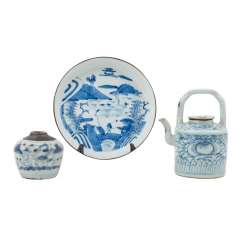 Bundle: 3 parts blue-and-white porcelain. ASIA. Bundle: 3 parts blue-and-white porcelain. ASIA.