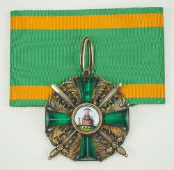 Baden: Grand Ducal Order of the Zähringer Lion, Commander's Cross with swords. Baden: Grand Ducal Order of the Zähringer Lion, Commander's Cross with swords.