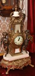 Mantel clock SET, brass/white marble, France in 1865 Mantel clock SET, brass/white marble, France in 1865