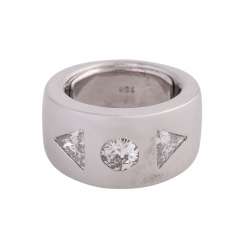 Ring with 3 diamonds, approximately 1.5 ct, Ring with 3 diamonds, approximately 1.5 ct,