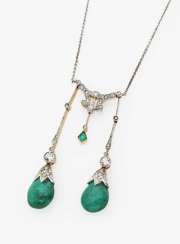 Necklace pendant with Colombian emeralds and diamonds Germany, 1915-1925 Necklace pendant with Colombian emeralds and diamonds Germany, 1915-1925