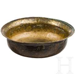 Seljuk bronze basin (Lagan), Persia, 12./13. century Seljuk bronze basin (Lagan), Persia, 12./13. century