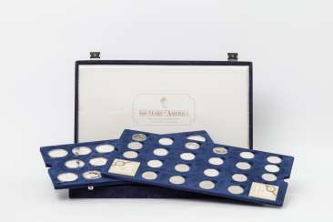 Collection - 500 years of America, casket with gold coin Collection - 500 years of America, casket with gold coin