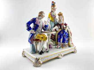Porcelaine de composition, les joueurs d'Échecs Porcelaine de composition, les joueurs d'Échecs