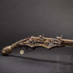 Rare gold tauschierte and verbeinte wheel-lock pistol for two consecutive charges, South German, around 1600 Rare gold tauschierte and verbeinte wheel-lock pistol for two consecutive charges, South German, around 1600