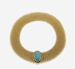 Necklace with Opal and sapphires Necklace with Opal and sapphires
