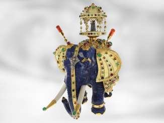 Bijou/objet d'art: un objet d'art antique, Éléphant, avec un très précieux Sertissage, pièce Unique, ancien Maharadja-Possession, l'Inde 1. La moitié de 20. Siècle., Succession Hofjuwelier Roesner Bijou/objet d'art: un objet d'art antique, Éléphant, avec un très précieux Sertissage, pièce Unique, ancien Maharadja-Possession, l'Inde 1. La moitié de 20. Siècle., Succession Hofjuwelier Roesner
