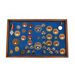 Weimar Republic and Dt. Reich 1933-1945 - Mixed Lot Of Insignia, 40 Pieces, Weimar Republic and Dt. Reich 1933-1945 - Mixed Lot Of Insignia, 40 Pieces,