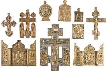 QUATRE BRONZEKREUZE ET SIX ICÔNES QUATRE BRONZEKREUZE ET SIX ICÔNES