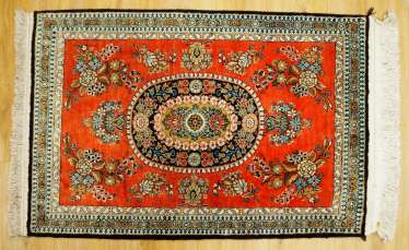Orientteppich 84 x 58. Orientteppich 84 x 58.