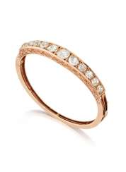 LATE 19TH CENTURY DIAMOND BANGLE LATE 19TH CENTURY DIAMOND BANGLE