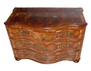 Baroque chest of drawers Baroque chest of drawers