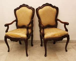 Pair of Venetian Arm Chairs Pair of Venetian Arm Chairs