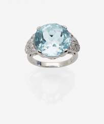 Cocktail ring with aquamarine and diamonds Cocktail ring with aquamarine and diamonds
