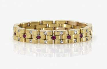 Bracelet with diamonds and rubies. Vienna, around 1910 Bracelet with diamonds and rubies. Vienna, around 1910