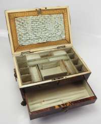 Jewelry box. Jewelry box.