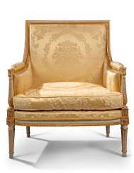 A LOUIS XVI GREY-PAINTED AND PARCEL-GILT MARQUISE A LOUIS XVI GREY-PAINTED AND PARCEL-GILT MARQUISE