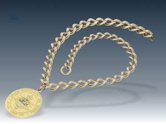 Chain/pendant: antique gold necklace with a rare pendant, a gold medal of 1. Fitav world Cup in Schießen1930 in Rome, 18K Gold Chain/pendant: antique gold necklace with a rare pendant, a gold medal of 1. Fitav world Cup in Schießen1930 in Rome, 18K Gold