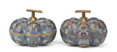 A PAIR OF CHINESE CLOISONNE ENAMEL GOURD-FORM BOXES AND COVERS A PAIR OF CHINESE CLOISONNE ENAMEL GOURD-FORM BOXES AND COVERS