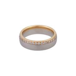 Ring, around bes. with brilliant-cut diamonds, together CA. 0,75 ct Ring, around bes. with brilliant-cut diamonds, together CA. 0,75 ct
