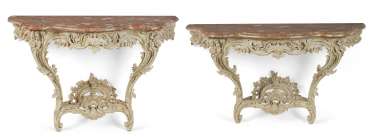 A PAIR OF LOUIS XV GRAY-PAINTED CONSOLE TABLES A PAIR OF LOUIS XV GRAY-PAINTED CONSOLE TABLES