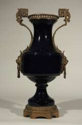 Vase Europe, late 19th Vase Europe, late 19th