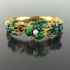 Exceptional historicism-bracelets: yellow gold 585, as a Branch with branches and leaves worked, enamel surfaces, 1860! Exceptional historicism-bracelets: yellow gold 585, as a Branch with branches and leaves worked, enamel surfaces, 1860!