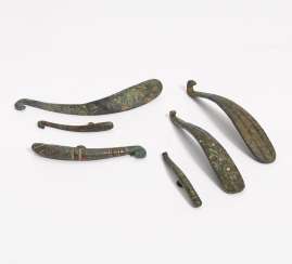 Six elegant belt hooks Six elegant belt hooks