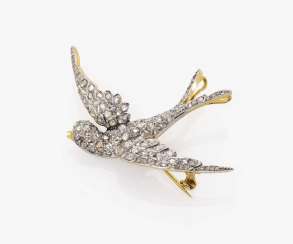 Swallow brooch with diamonds, probably Germany, around 1920 Swallow brooch with diamonds, probably Germany, around 1920