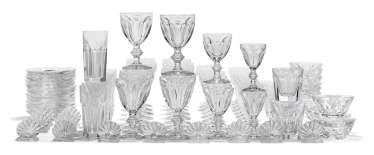 A BACCARAT 'HARCOURT' PATTERN CUT GLASS PART TABLE-SERVICE A BACCARAT 'HARCOURT' PATTERN CUT GLASS PART TABLE-SERVICE