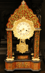 Часы Boulle Франция 1840 год Часы Boulle Франция 1840 год