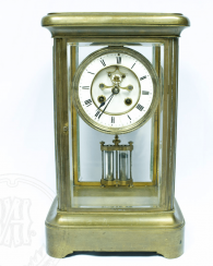 Mantel clock with mercury pendulum Mantel clock with mercury pendulum