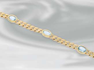 Bracelet: solid gold curb bracelet with aquamarine, approx. 10,2 ct, 18K yellow gold Bracelet: solid gold curb bracelet with aquamarine, approx. 10,2 ct, 18K yellow gold