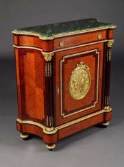 Cabinet in the style of Louis XV Cabinet in the style of Louis XV