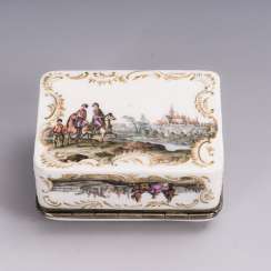 Snuffbox with landscape painting Snuffbox with landscape painting