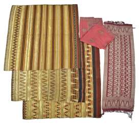 Cinq Textiles, de la Soie, notamment Cinq Textiles, de la Soie, notamment