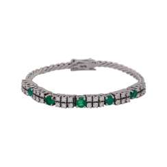 Bracelet set with 36 brilliant-cut diamonds, together approx 1,25 ct, Bracelet set with 36 brilliant-cut diamonds, together approx 1,25 ct,