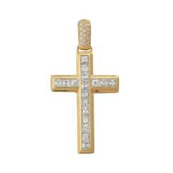 Cross pendant set with 17 diamonds in Princess-cut Cross pendant set with 17 diamonds in Princess-cut